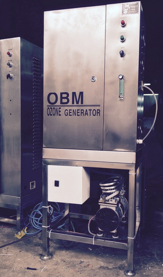 Khách hàng mua máy ozone OBM